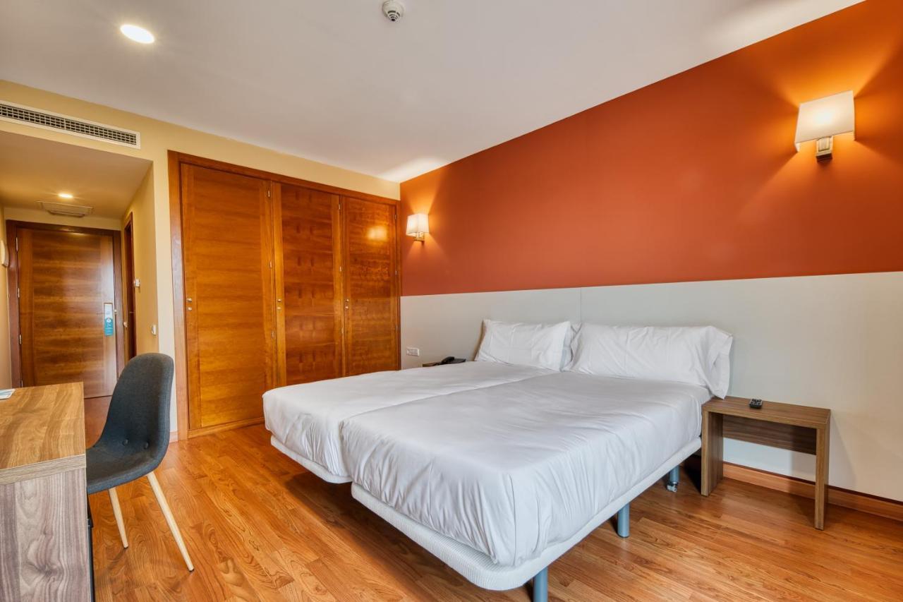 Checkin Madrid Mostoles Ngoại thất bức ảnh