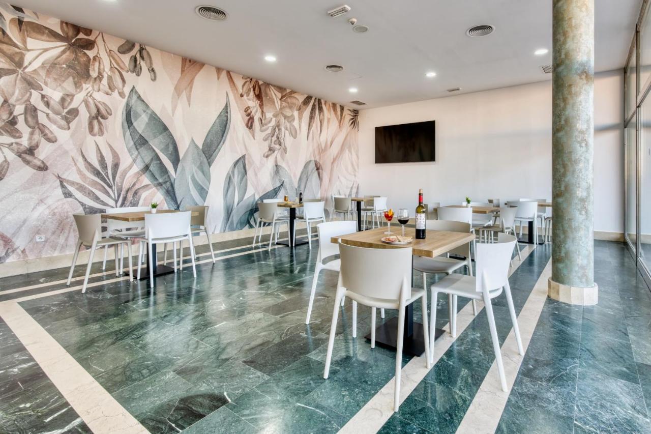 Checkin Madrid Mostoles Ngoại thất bức ảnh